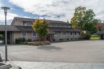 Schulhaus Brunnenmoos, Kilchberg