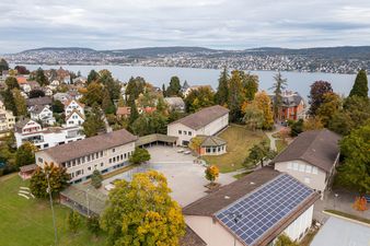 Luftaufnahme Schulanlage Brunnenmoos, Kilchberg